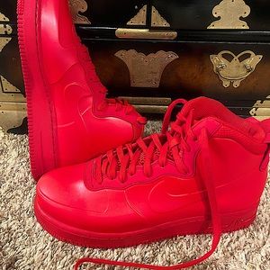 All-Red Nike Air Jordans, Men’s Size US-9.5